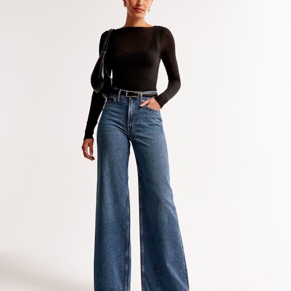 Abercrombie High Rise Wide Leg Jean (Size 24, short length) - Picture 2 of 5